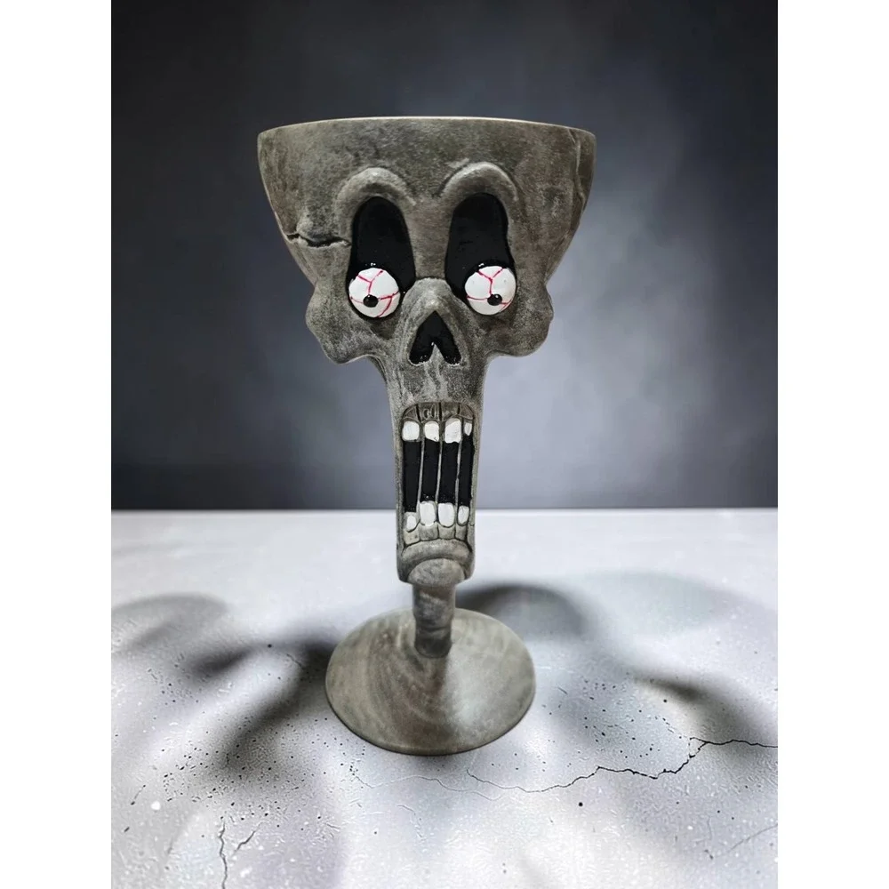 Vtg Skull Goblets Set of 4 Halloween Skeleton Wine Glasses Spooky Decor Plastic